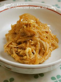 しらたき・えのき・玉葱のすき焼き風卵とじ-レシピのメイン写真