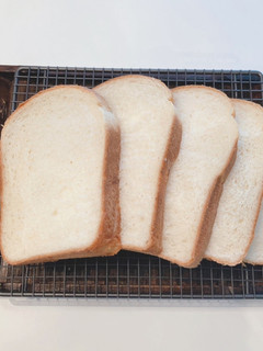 しっとりふわふわほんのり甘いHB食パン-レシピのメイン写真