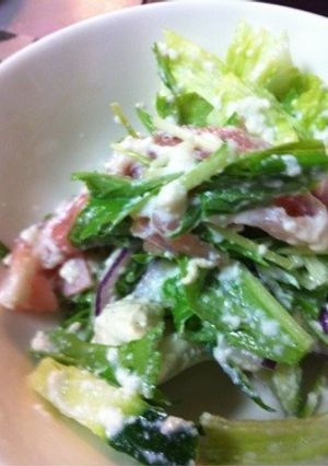 簡単！生ハムチーズサラダ-レシピのメイン写真
