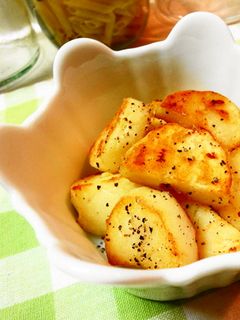 付け合せに*ポテトのバター焼き*-レシピのメイン写真