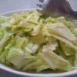 我が家のおつまみキャベツ