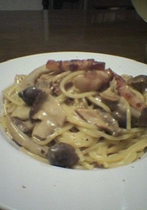 きのことベーコンのクリームソーススパゲティ（ポルチーニ風味）-レシピのメイン写真