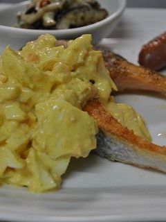 サーモンのソテーカレータルタル添え-レシピのメイン写真