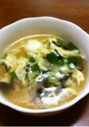 餃子の皮 de 中華スープ-レシピのメイン写真