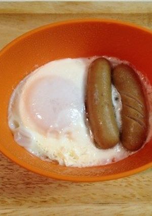 朝食に！レンジでウインナーエッグ-レシピのメイン写真