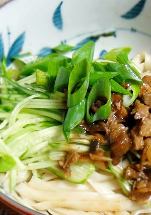 つるっとした喉ごし　冷やし肉味噌うどん-レシピのメイン写真