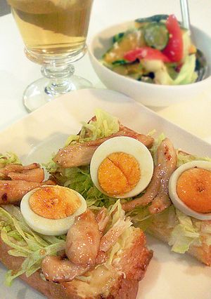 食パンアレンジ・レタス＆照り焼きチキン-レシピのメイン写真