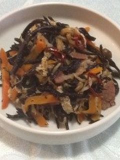 具だくさんひじきの煮物-レシピのメイン写真