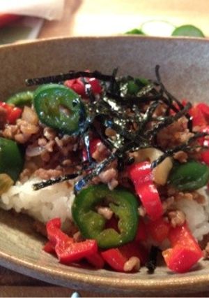☆こどもピーマンのそぼろ丼☆彡-レシピのメイン写真