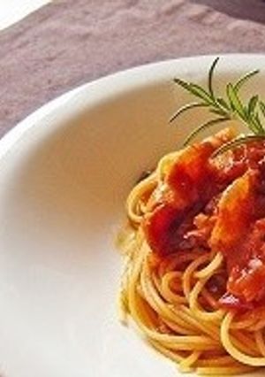 ローズマリーの香り♪トマトの朝パスタ-レシピのメイン写真