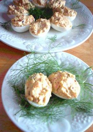 Easter stuffed eggs (Deviled Eggs M-Mom風）-レシピのメイン写真