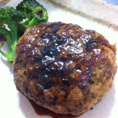 รูปของ レバー入り？！ジューシーハンバーグ