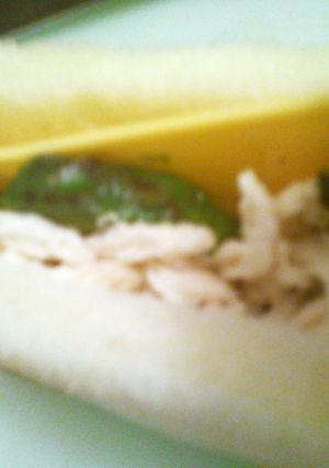 アボカドと蒸し鶏のサンドイッチ-レシピのメイン写真