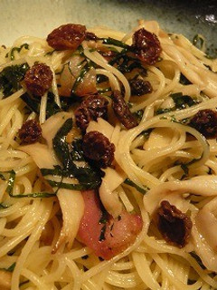 白舞茸とカリフォルニア・レーズンのパスタ-レシピのメイン写真
