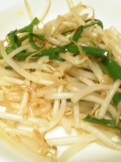 もやしとニラのラー油炒め-レシピのメイン写真