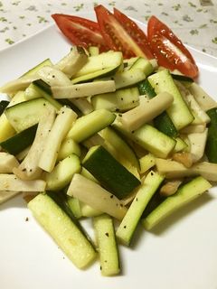 ズッキーニとエリンギ☆エスニック風炒め-レシピのメイン写真