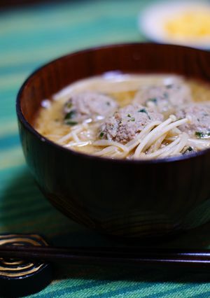 肉だんごのお味噌汁-レシピのメイン写真
