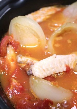 トマ手羽タマ鍋-レシピのメイン写真