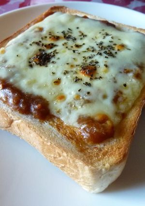 リメイク☆焼きチーズカレートースト-レシピのメイン写真