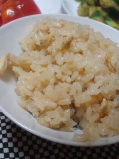 スイッチ押すだけ♪~新生姜の炊き込みご飯-レシピのメイン写真