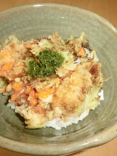ミョウガたっぷり海鮮かき揚げ丼-レシピのメイン写真