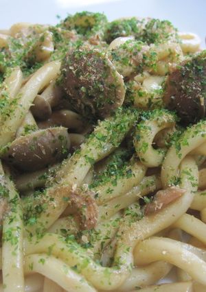 定番★ソース味のしめじとツナの焼きうどん-レシピのメイン写真
