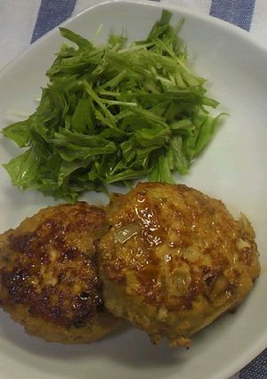 簡単！厚揚げと玉ねぎの照り焼きハンバーグ-レシピのメイン写真