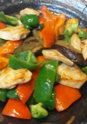 夏野菜とむね肉の柚子こしょうポン酢炒め♪-レシピのメイン写真