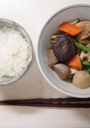 だし汁から作る美味しい炒り鶏（筑前煮）-レシピのメイン写真