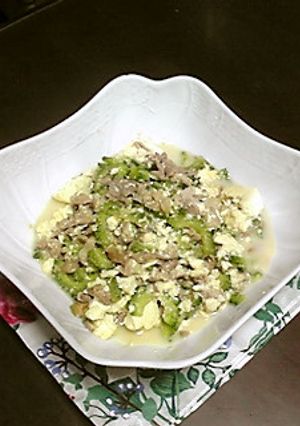ゴーヤ*豚肉と豆腐の甘味噌炒め-レシピのメイン写真