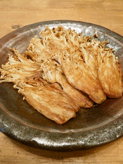 簡単!えのきだけ~♪ただ焼いただけ~♪-レシピのメイン写真