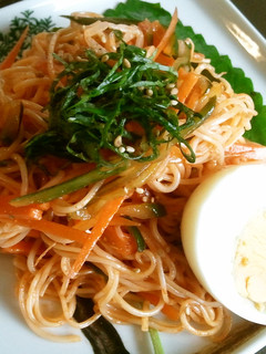 野菜たっぷり、そうめんで作るビビン麺-レシピのメイン写真