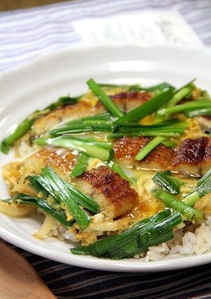 にら玉うな丼-レシピのメイン写真