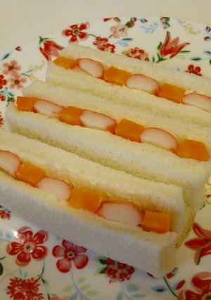 カニカマサンドイッチ-レシピのメイン写真