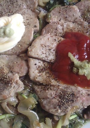 豚ローステキ＋玉ねぎポパイのオイル炒め-レシピのメイン写真