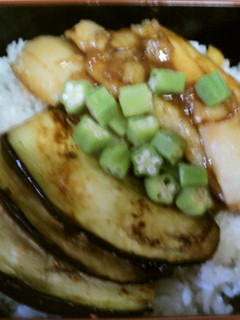 ヒラメとなすのかば焼き丼-レシピのメイン写真