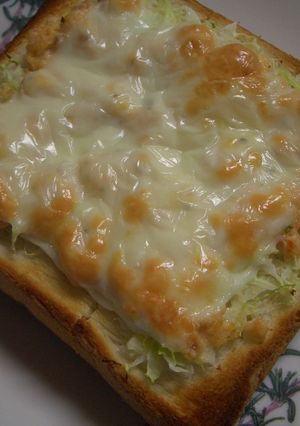 鮭マヨとキャベツのチーズトースト-レシピのメイン写真