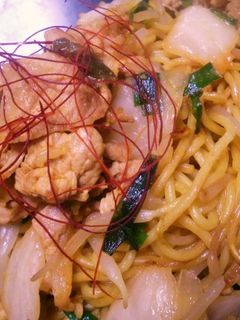 昼ご飯に!豚キムチ焼きそば-レシピのメイン写真