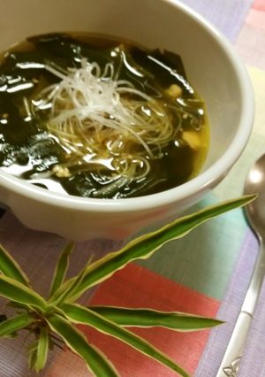 韓国料理❀ドラマでお馴染み・わかめスープ-レシピのメイン写真