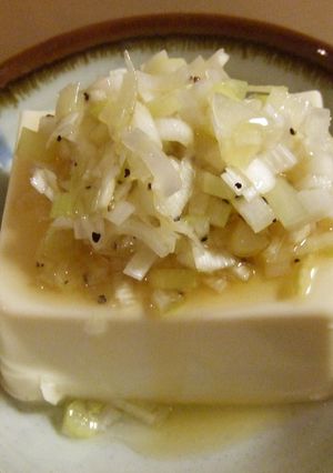 おつまみに♪ネギ塩冷奴-レシピのメイン写真