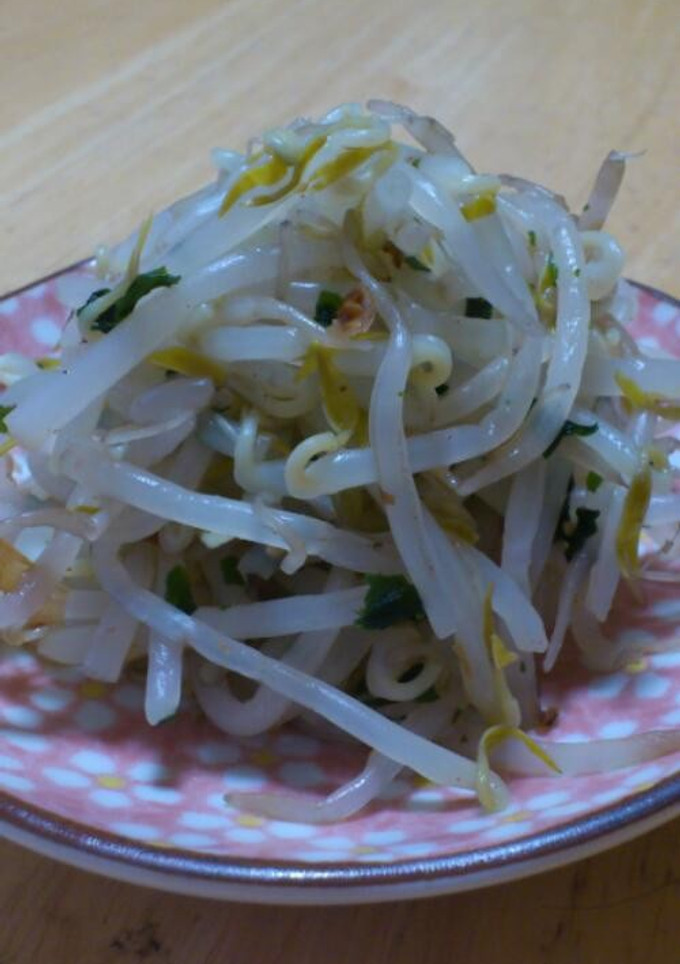 ♪混ぜ込みわ～かめ～♪ともやし和えるだけ-レシピのメイン写真