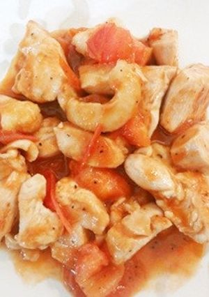 簡単!鶏肉とトマトのクレイジーソルト炒め-レシピのメイン写真
