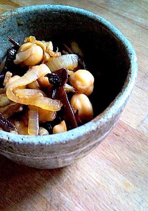 玉葱とキクラゲとひよこ豆の切干し大根甘煮-レシピのメイン写真