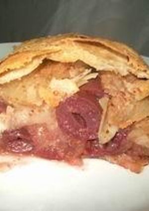 ダークチェリーとリンゴのシュトュルーデル-レシピのメイン写真