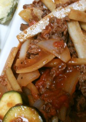 トマト缶で★牛肉とごぼうのトマト炒め-レシピのメイン写真