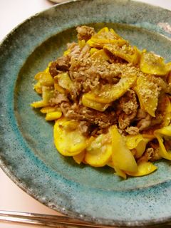 韓国風ズッキーニと豚肉の炒め物-レシピのメイン写真