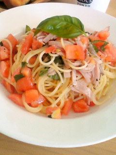 バジル・トマト・ハムの冷製パスタ-レシピのメイン写真