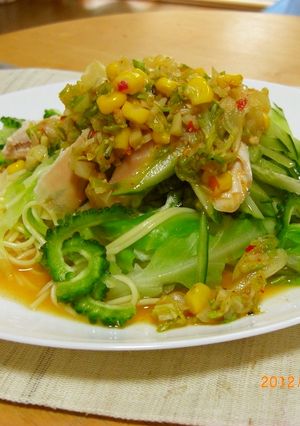 食欲増進!野菜たっぷりピリ辛中華麺-レシピのメイン写真