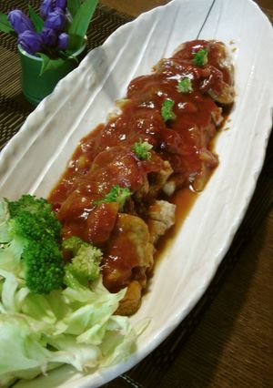 絶品!!豚肩ロースのトマトソースがけ-レシピのメイン写真