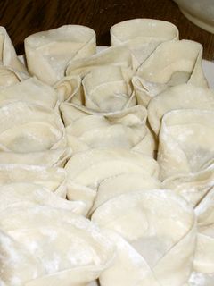 餃子の皮で青紫蘇(大葉)のワンタン-レシピのメイン写真